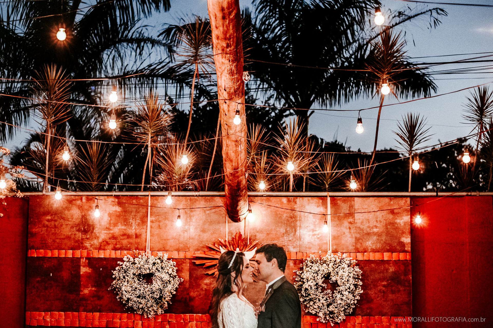Foto CASAMENTO - CASA TERRANA DE LETICIA E TALES Foto CASAMENTO - CASA TERRANA DE LETICIA E TALES - Imagem 27