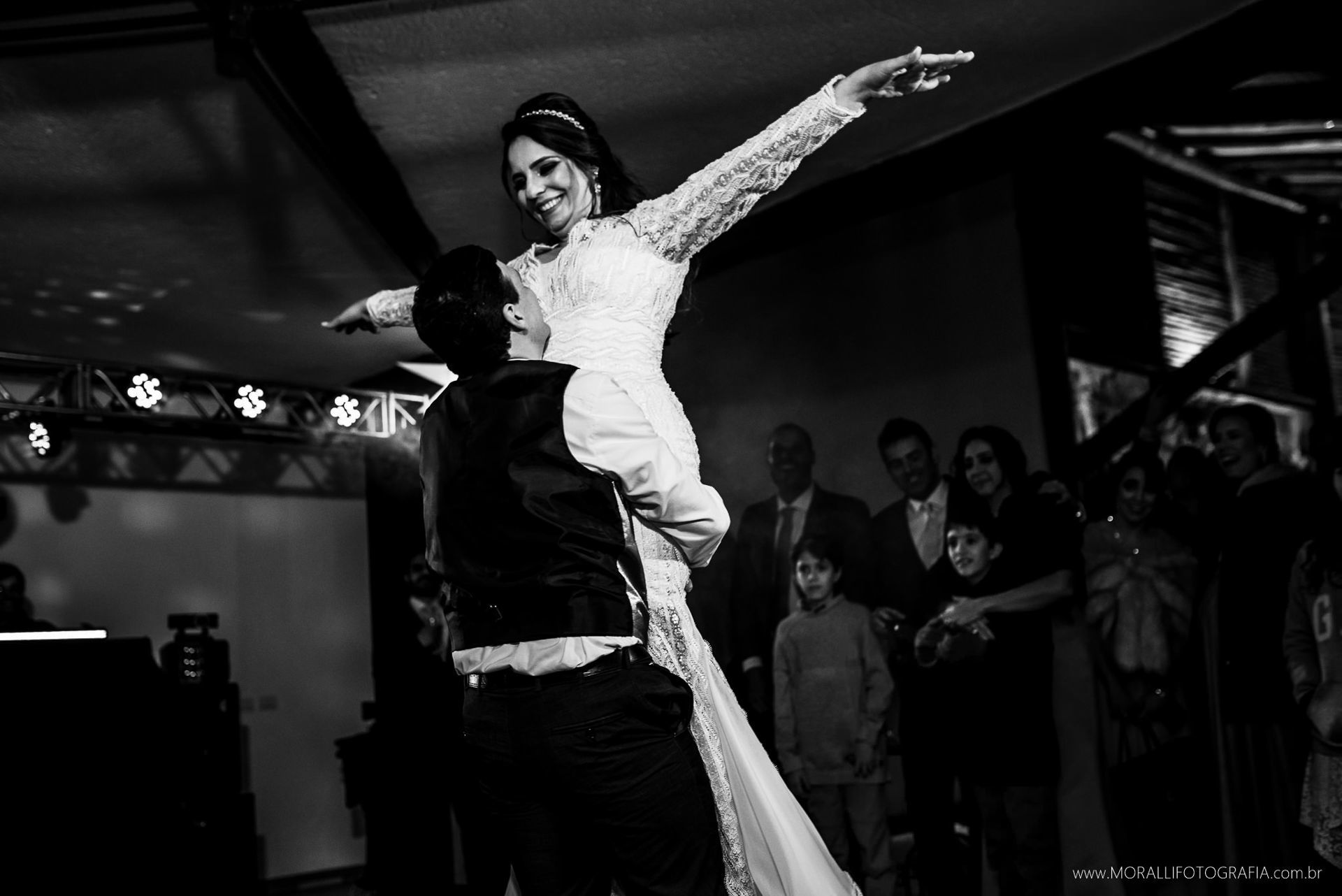 Foto CASAMENTO - CASA TERRANA DE LETICIA E TALES Foto CASAMENTO - CASA TERRANA DE LETICIA E TALES - Imagem 40